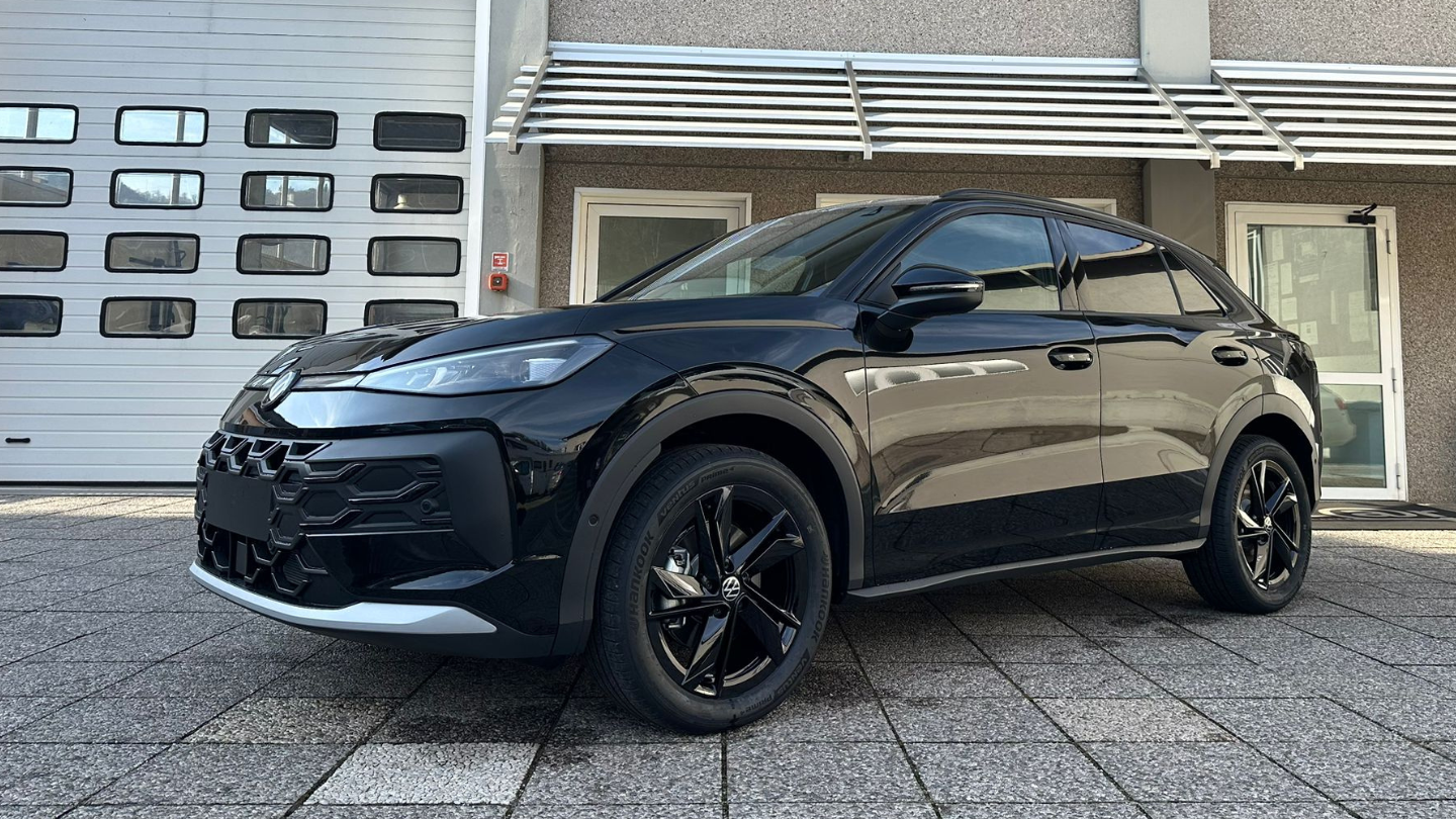 VOLKSWAGNE T-Roc SUV